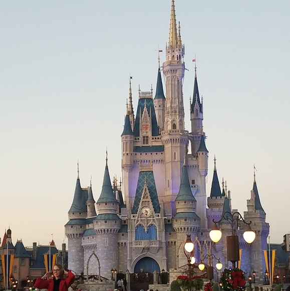 Meet your Posher, Emily - Picture 1 of 1